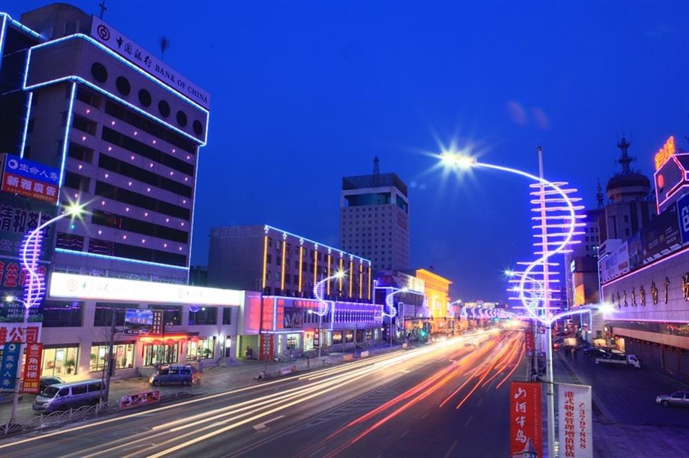 葫芦岛百货大楼夜景图片